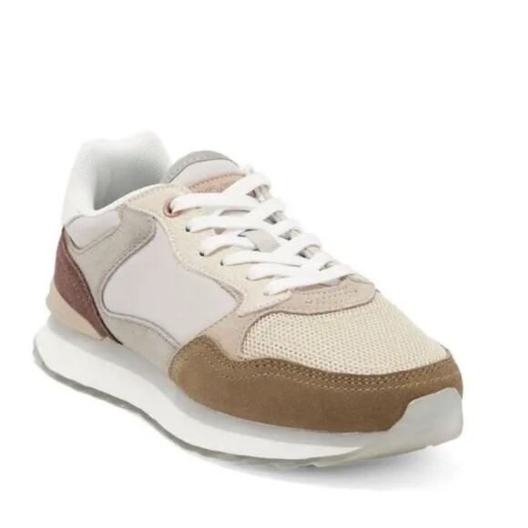 *NWOT Women’s Hoff City Sneaker San Diego Sneakers – Sz 10.5 - Picture 2 of 10